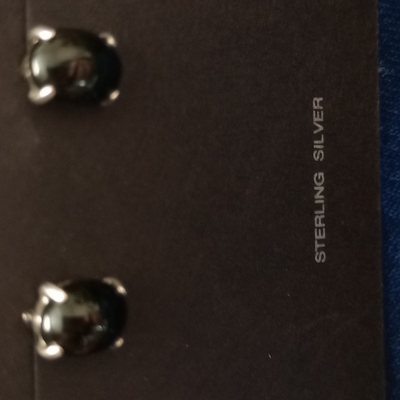 Black Onyx Stone Stud Earrings - Picture 2 of 12